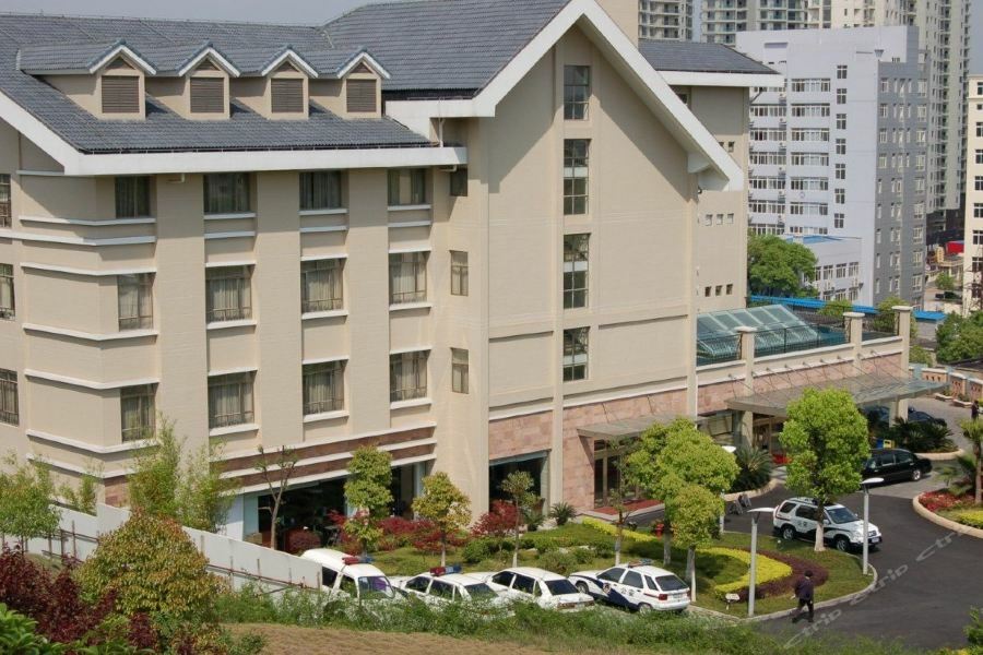 Guobin Garden Hotel Yichang Buitenkant foto